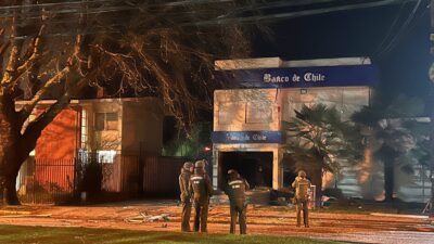 Roban cajero automático en Chile y explotan todo un banco