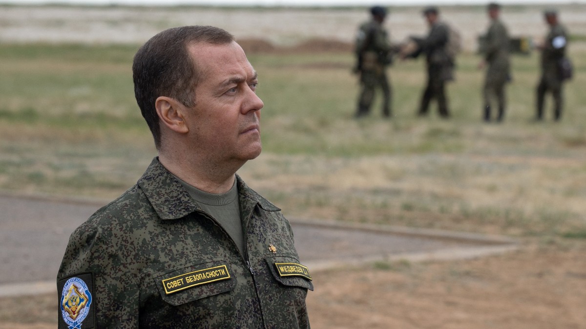 Dmitri Medvedev, expresidente ruso, promete más anexiones en Ucrania
