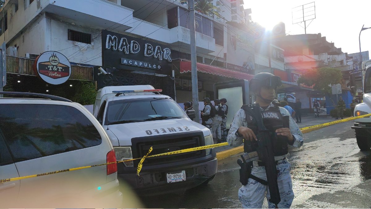 Ataque armado deja una mujer muerta y varios heridos en bar de Acapulco, Guerrero