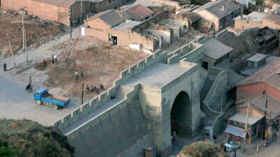 Dos detenidos en China por excavar un agujero en la Gran Muralla para hacer un atajo