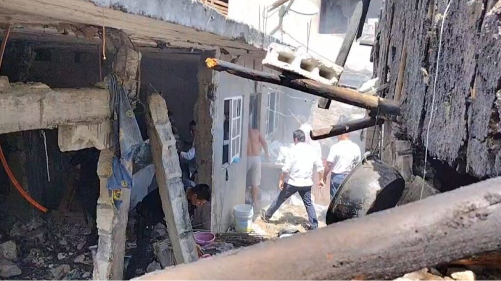 Muere bebé por explosión de polvorín en vivienda de Jaltocán, Hidalgo