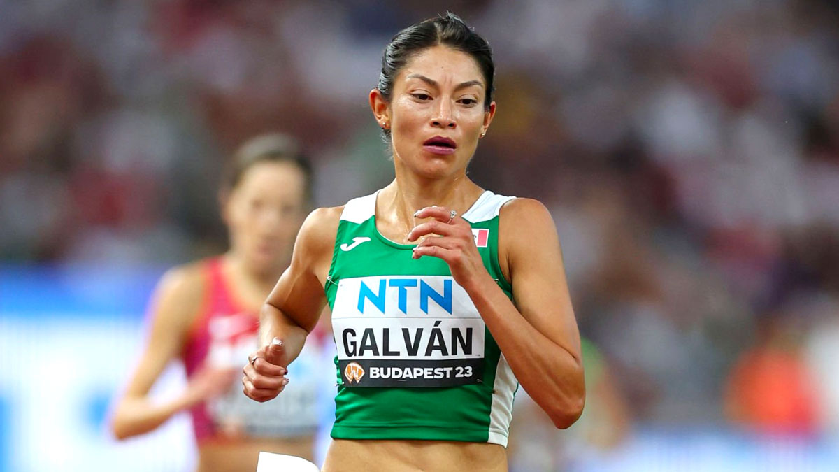 Laura Galván gana plata e impone nuevo récord mexicano en los 3 mil metros