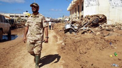 Se acelera la ayuda internacional en Libia tras las mortíferas inundaciones por Daniel