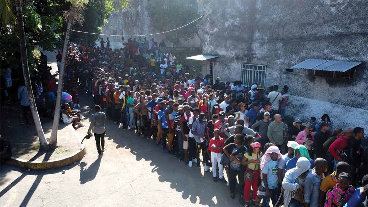Instalaciones de la COMAR saturadas de migrantes en Chiapas