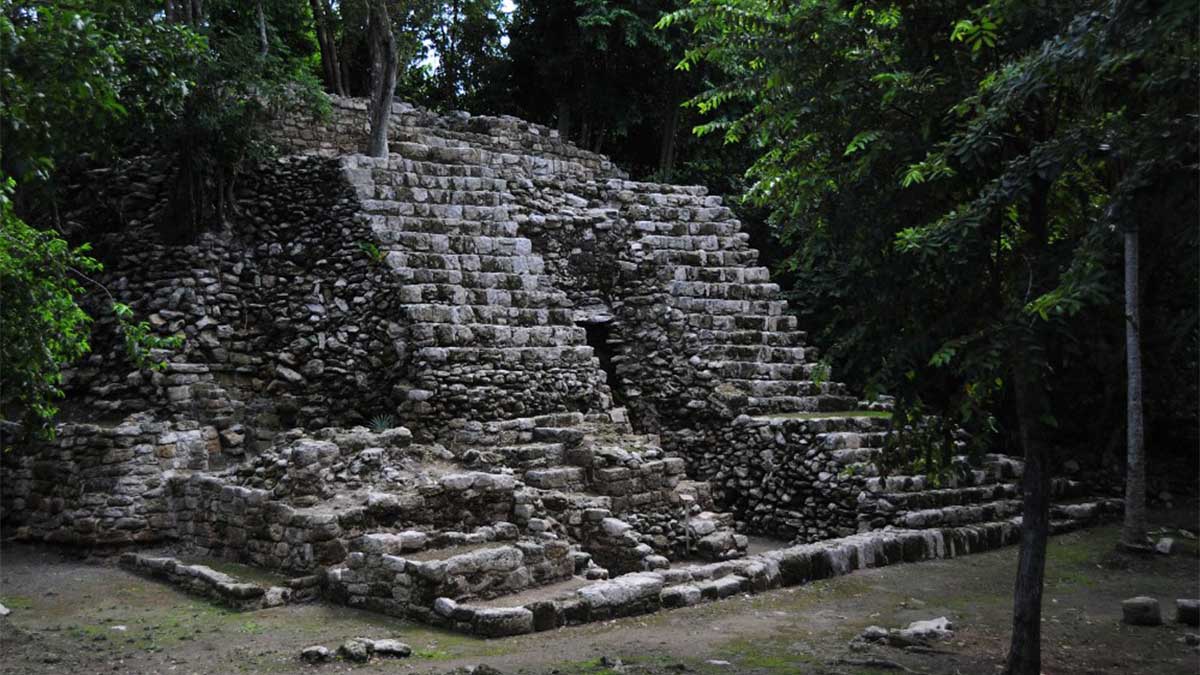 Zona arqueológica de Oxtankah, en Quintana Roo, cierra temporalmente por obras