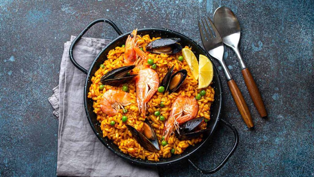 Paella: historia del platillo que terminó como insignia de España