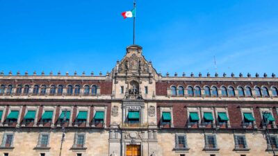 Tres exigencias para quien quiera presidir a México