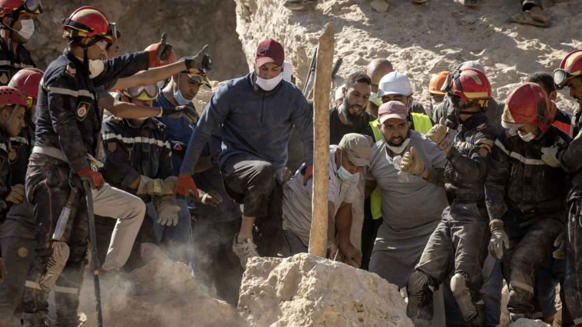 Hacían labores de rescate en Marruecos y los sorprende réplica del terremoto