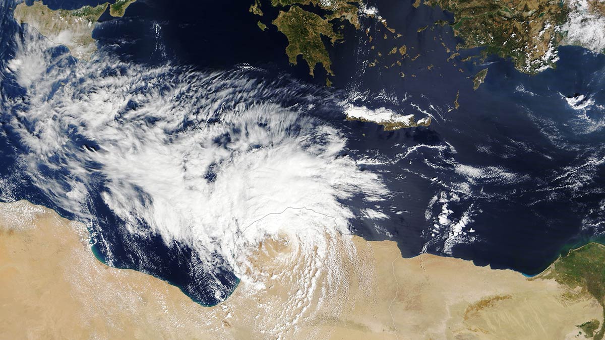Imágenes de satélite revelan cómo se ve la mortal devastación en Libia tras las inundaciones