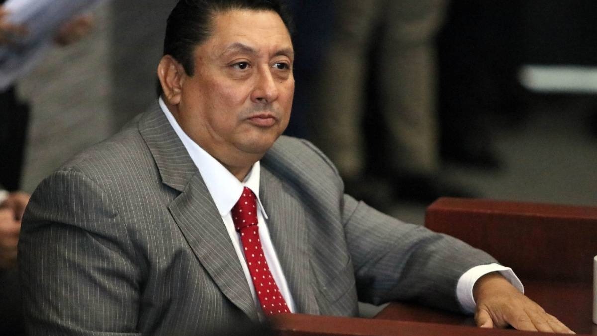 Solicitan destitución de Uriel Carmona como Fiscal General de Morelos -  UnoTV