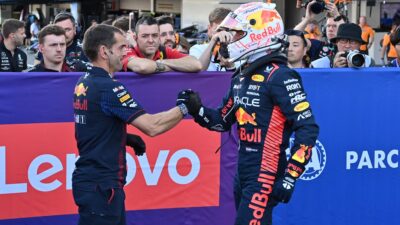 Max Verstappen celebra su pole position en el Gran Premio de Japón