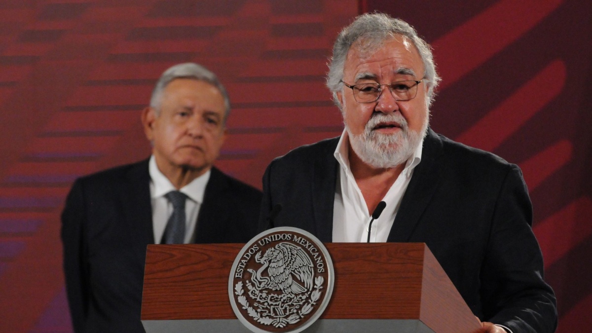Alejandro Encinas renuncia; Félix Arturo Medina es el nuevo subsecretario de Segob