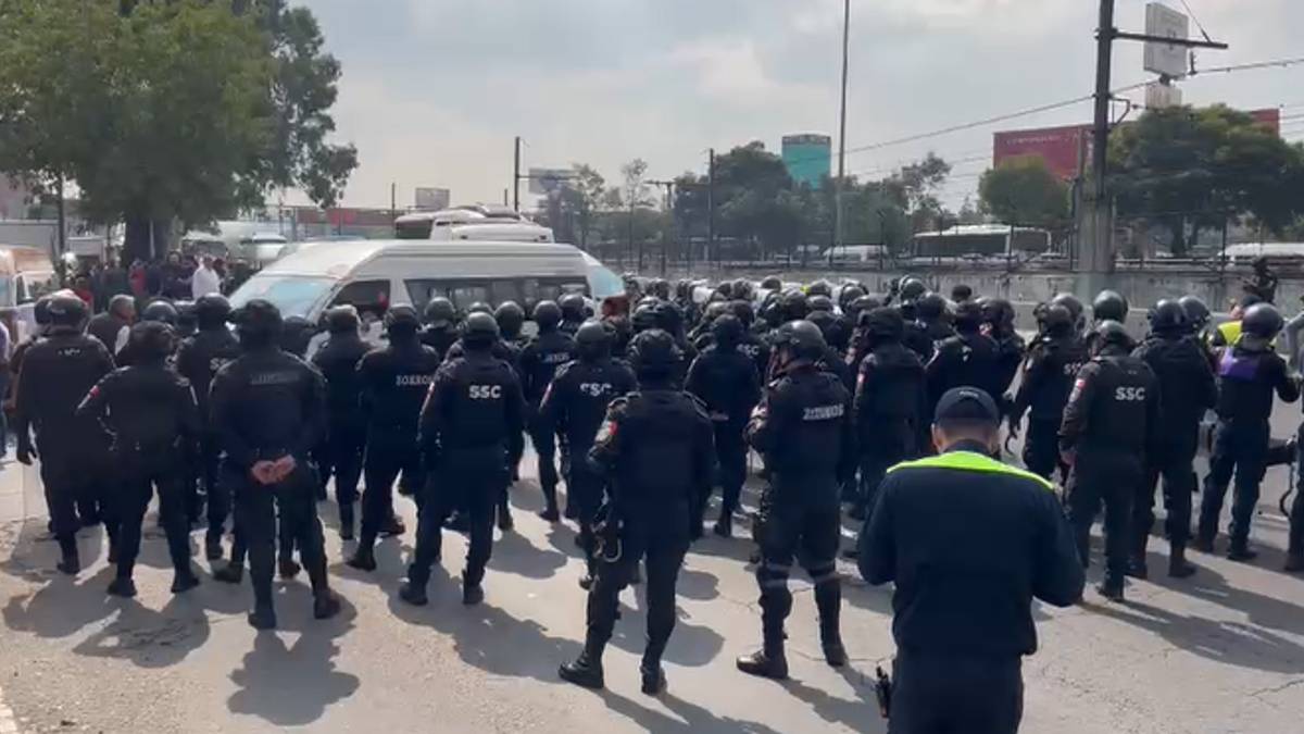 Transportistas liberan vialidades bloqueadas este martes en CDMX