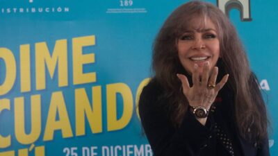 Mitzi aseguró que tiene maletas de Verónica Castro llenas de fotos
