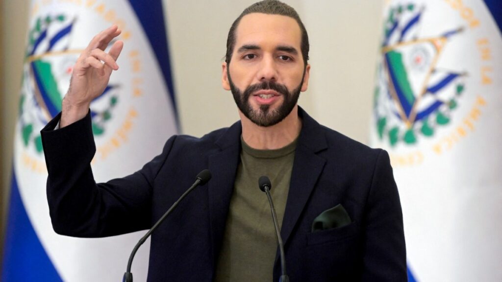 Nayib Bukele, presidente de El Salvador, dando un discurso