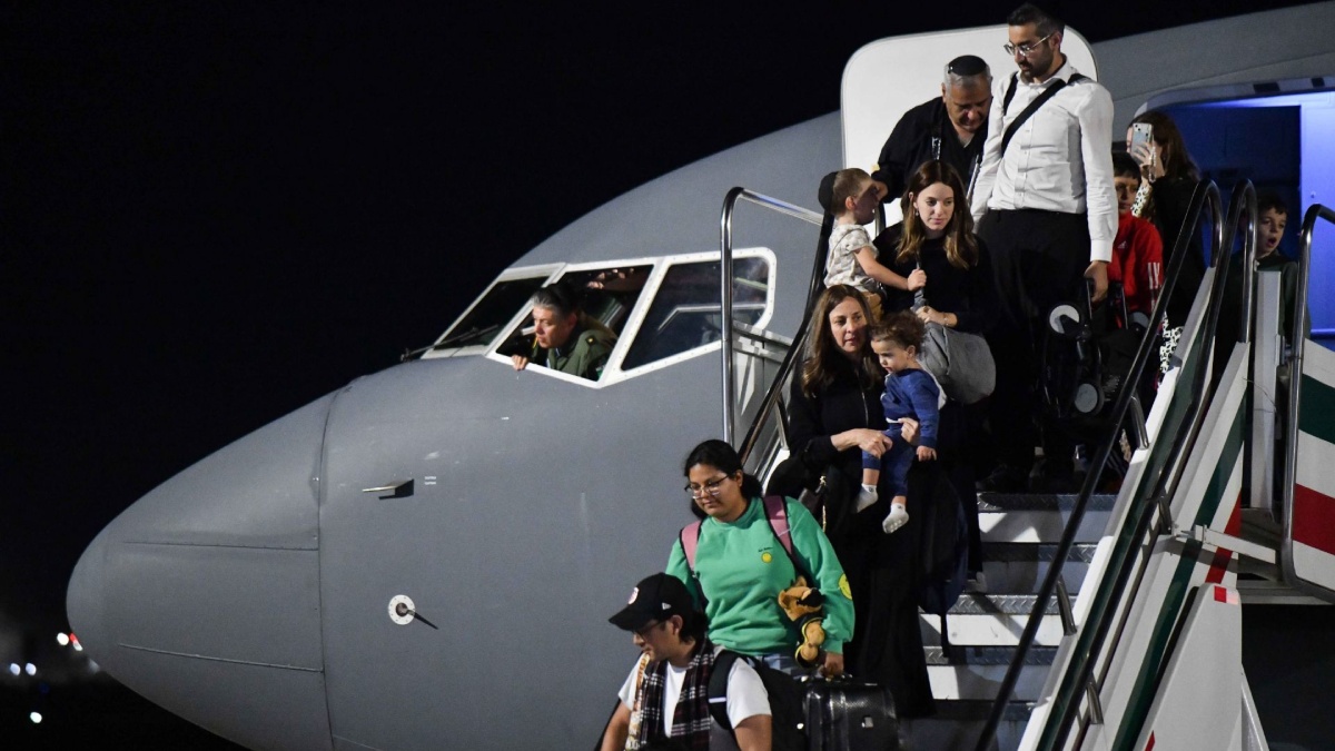 Ya salieron 720 mexicanos de Israel: SRE; últimos dos vuelos vienen hacia México