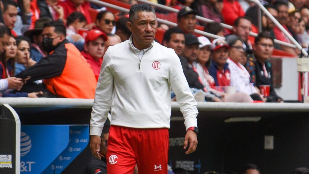 Ignacio Ambriz, exdirector técnico del equipo de futbol Toluca
