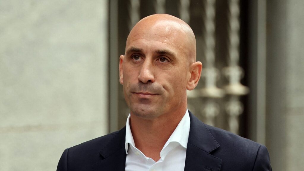 Luis Rubiales Fifa Suspencion Tres Anos Hermoso