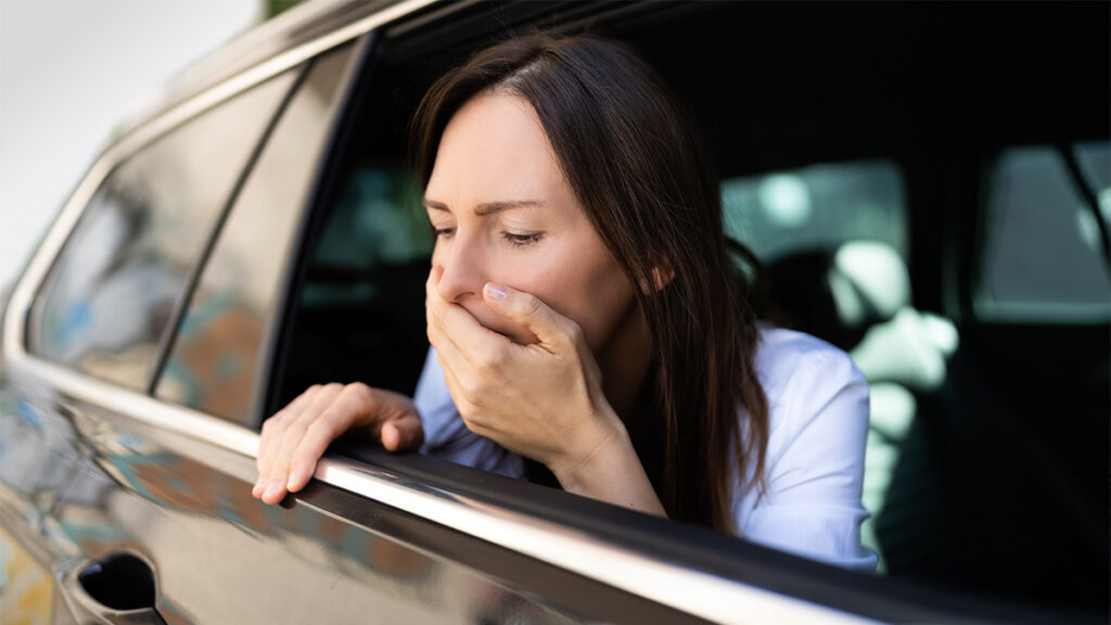 Nauseas en el carro: síntomas y cómo evitarlo