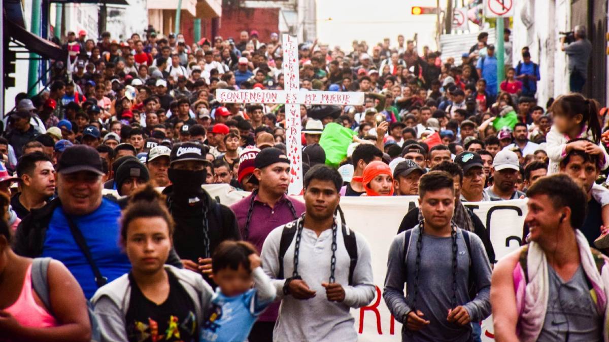 Sale nueva caravana de migrantes de la frontera sur de México