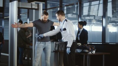 Tips para ingresar rápido por un punto de inspección de un aeropuerto