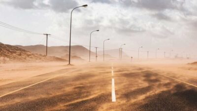 Dos ciudades chinas padecieron una tormenta de arena.