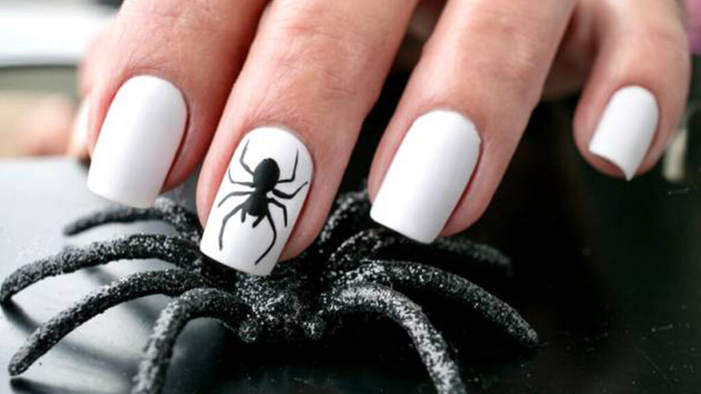 uñas Halloween ideas diseños arañas