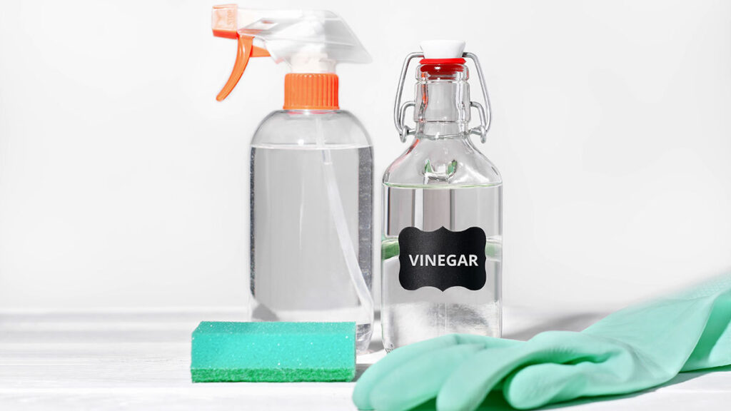 Usos del vinagre blanco para limpieza