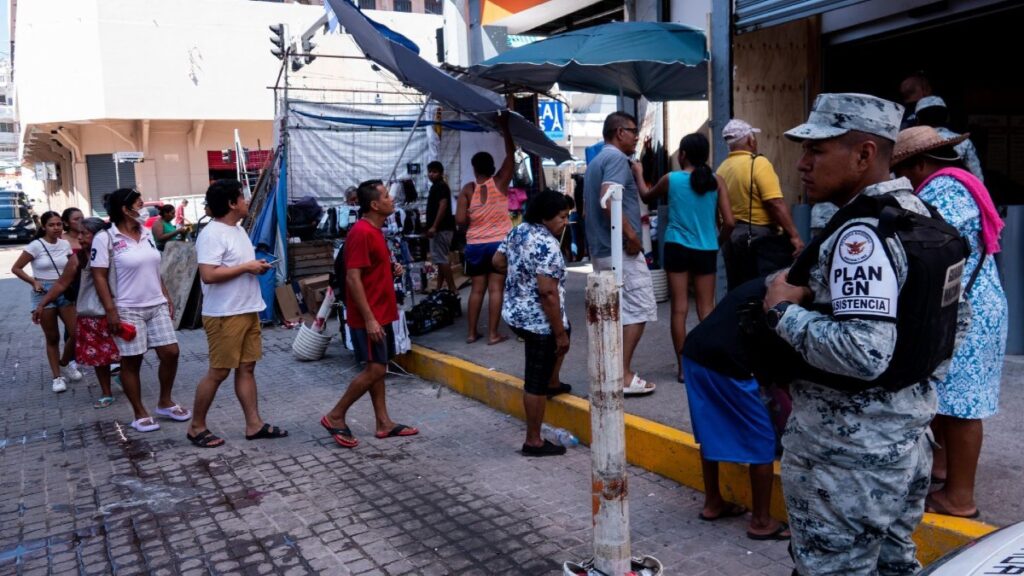 Emergencia alimentaria en Acapulco persiste