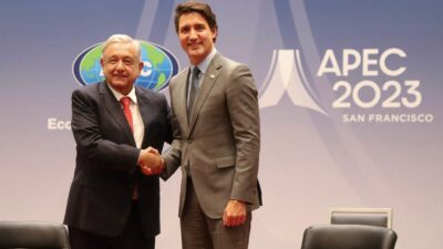 Presidente Andrés Manuel López Obrador saluda a primer ministro de Canadá, Justin Trudeau