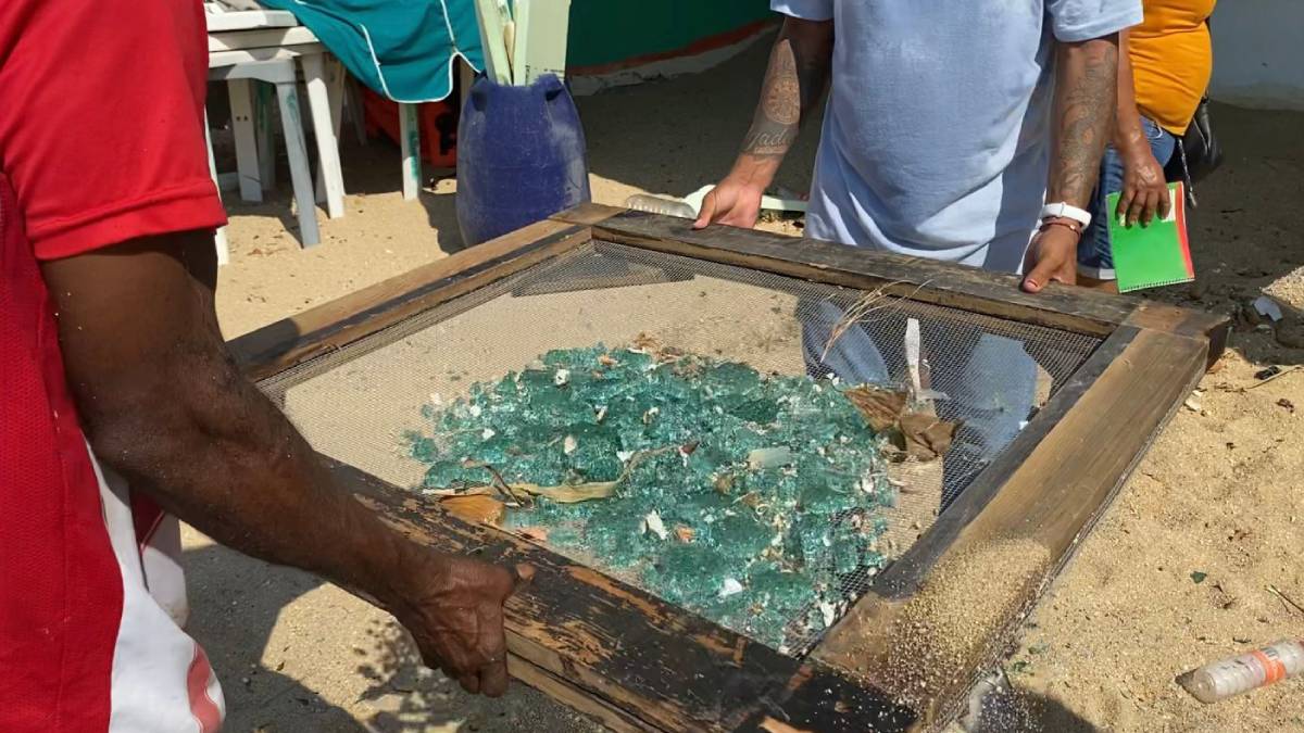 Avanza limpieza de Acapulco tras huracán Otis; recolectan más de 126 mil toneladas de basura