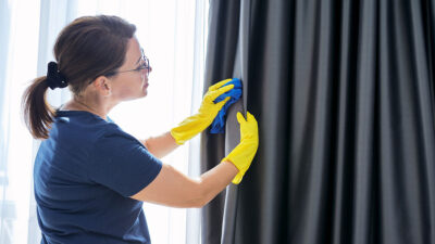 Cómo limpiar las cortinas de tu casa paso a paso
