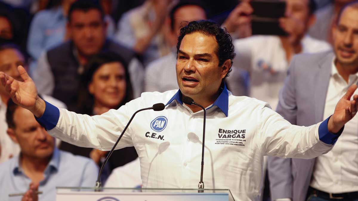 Enrique Vargas encabeza la contienda en el Senado del Frente Amplio
