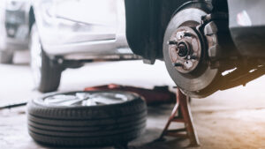 ¿Cómo afecta la humedad a los frenos de tu coche? Esto debes saber