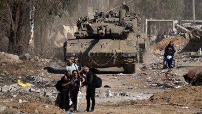 Tregua Israel y Hamás: Palestinos regresan a Gaza a buscar comida y sacar a muertos