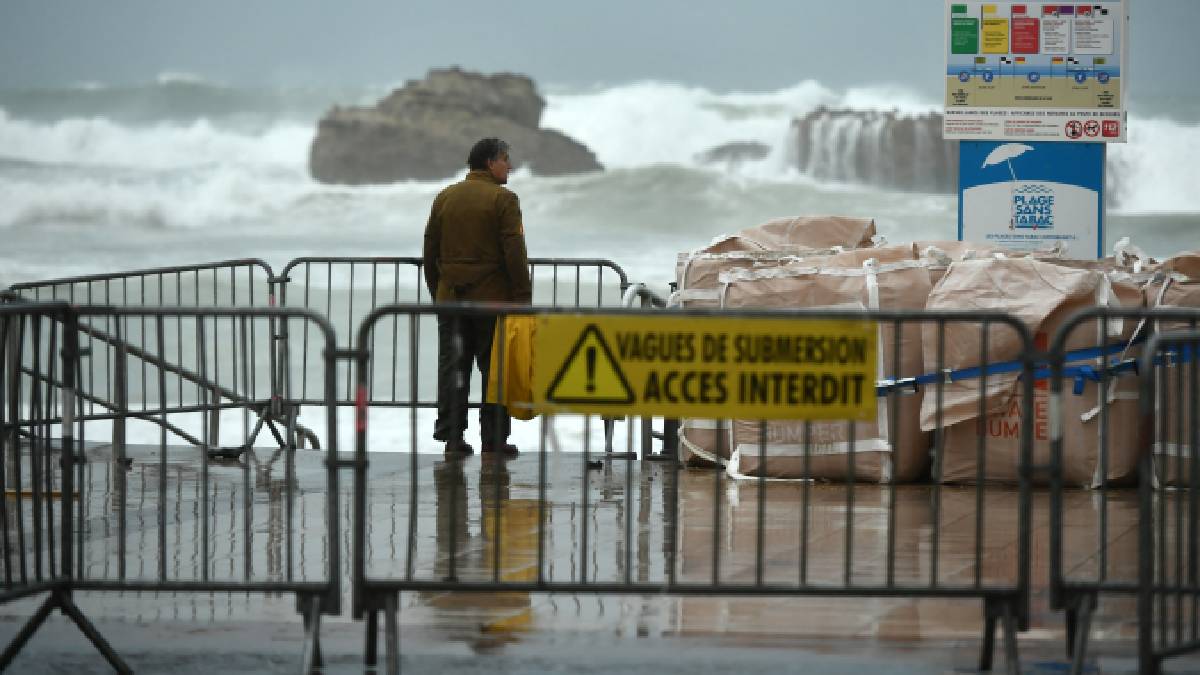 Impactantes imágenes: tormenta Ciarán deja al menos 16 muertos en Europa