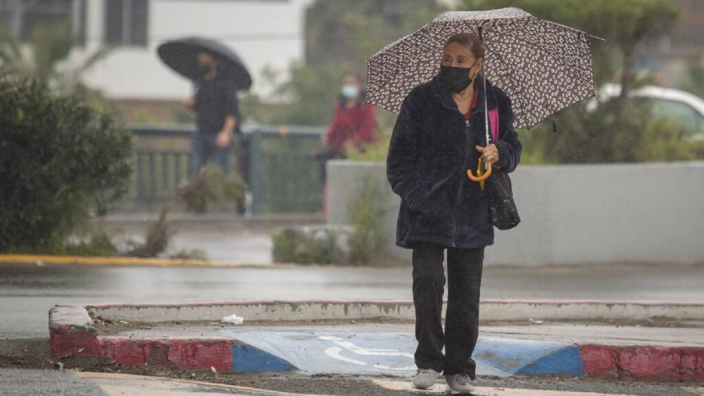 Frío, lluvias y fuertes vientos en México