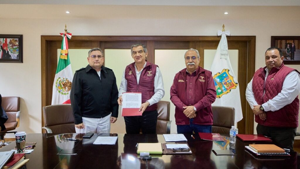 Américo Villarreal: Tamaulipas y Semar firman convenio para crear arrecife artificial