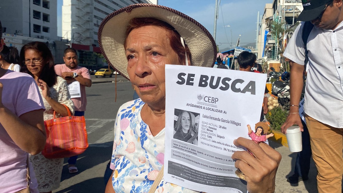 “No estamos completos sin ella”: familiares de Luisa Fernanda, desaparecida en Acapulco, bloquean la Costera