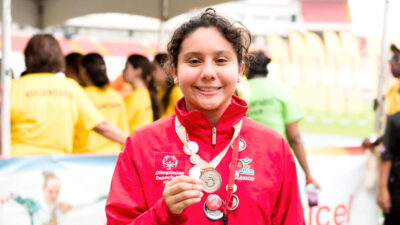 Mildred Italia Benítez Sanabria, triunfadora de Olimpiadas Especiales