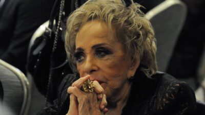 Silvia Pinal “no está bien, pero está estable”, afirma Norma Lazareno