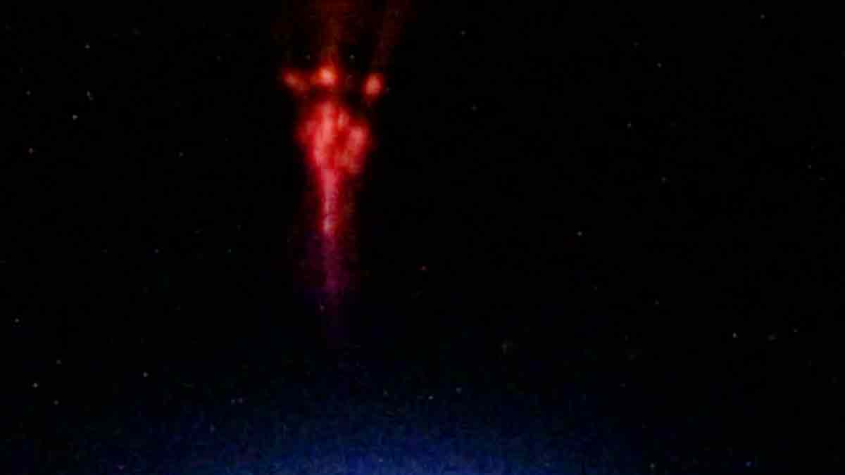 Astronauta capta un sorprendente “duende rojo” en el espacio