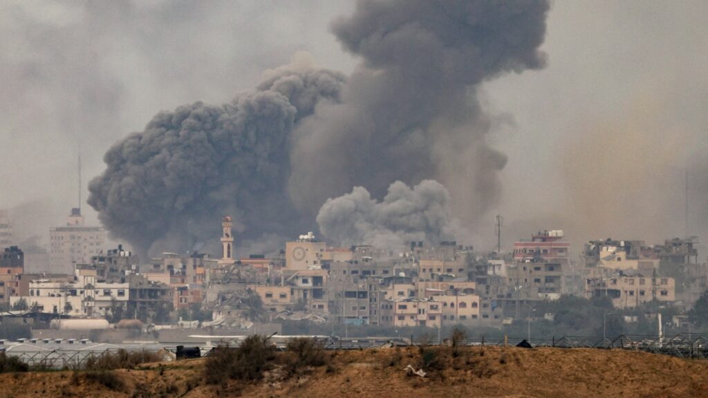 Guerra Israel-Hamás cumple tres meses con violentos combates urbanos en Gaza