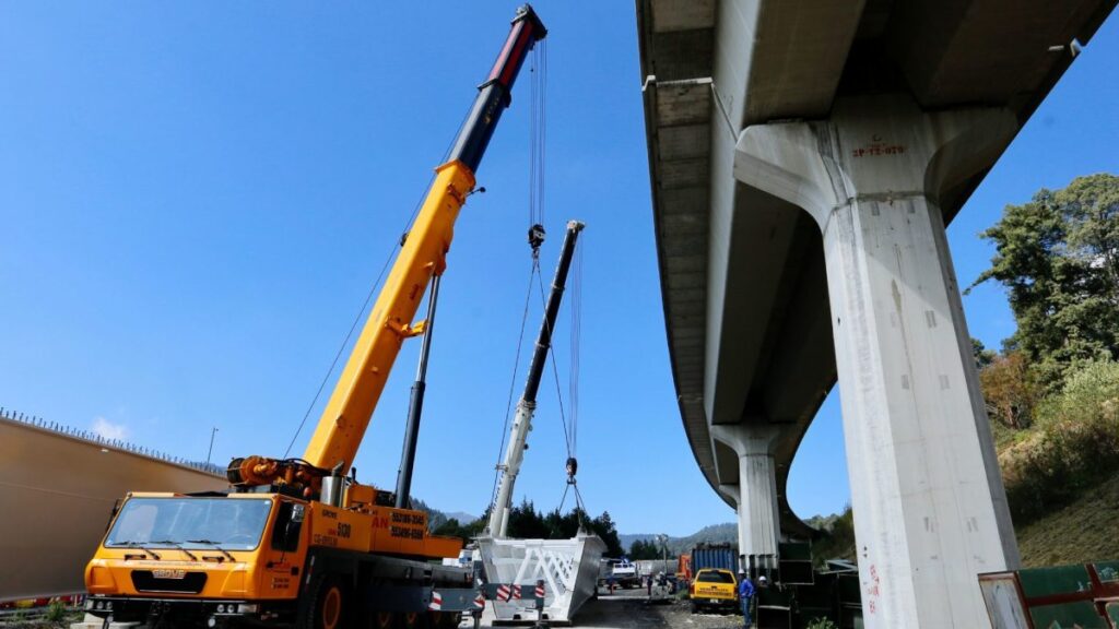 Construcción del Tren Interurbano