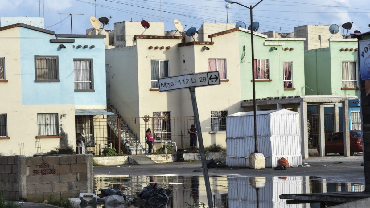 Villas Otoch: Vecinos construyen un lugar seguro para sus familias en Cancún