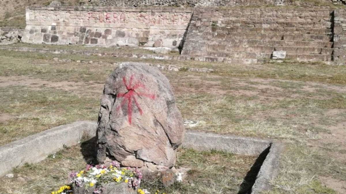 Zona arqueológica de Huapalcalco es vandalizada con grafitis; INAH inicia proceso penal