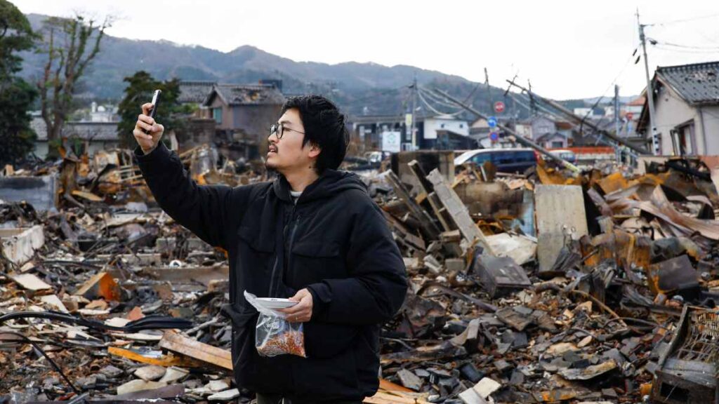 Kohei Kirimoto: artesano busca a sus gatos tras el terremoto en Japón
