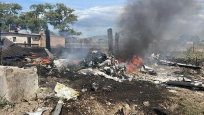 avioneta se desploma y explota en predio ganadero de Nayarit
