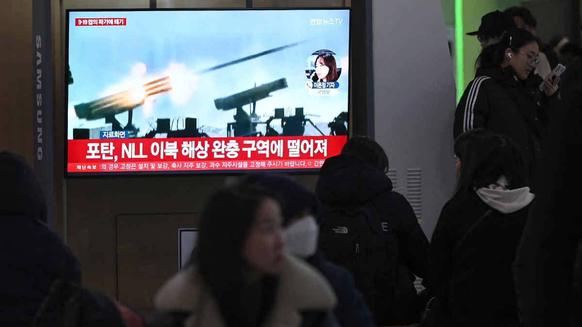 Lo volvieron a hacer: Corea del Norte dispara más de 60 proyectiles cerca de la isla surcoreana de Yeonpyeong
