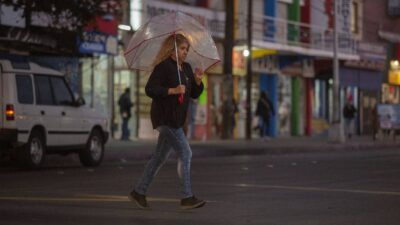 Fuertes lluvias y vientos en el norte de Mexico